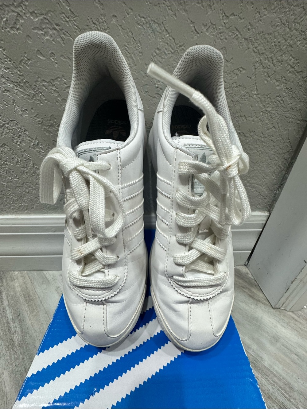 adidas White Low-Top Ortholite Insole Sneakers